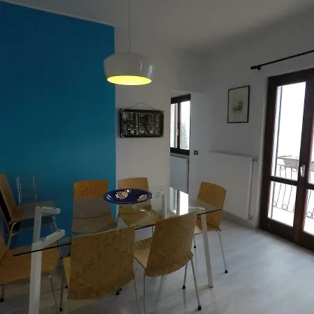 Holiday home Lavarell House Nesso