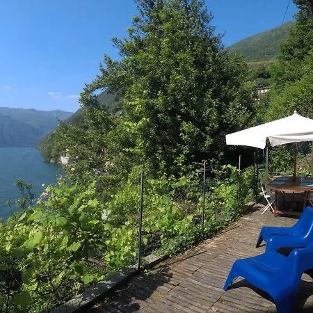 Lavarell House Holiday home Nesso