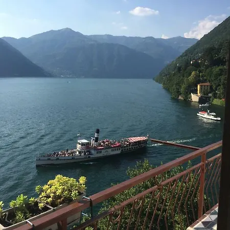 Lavarell House Holiday home *